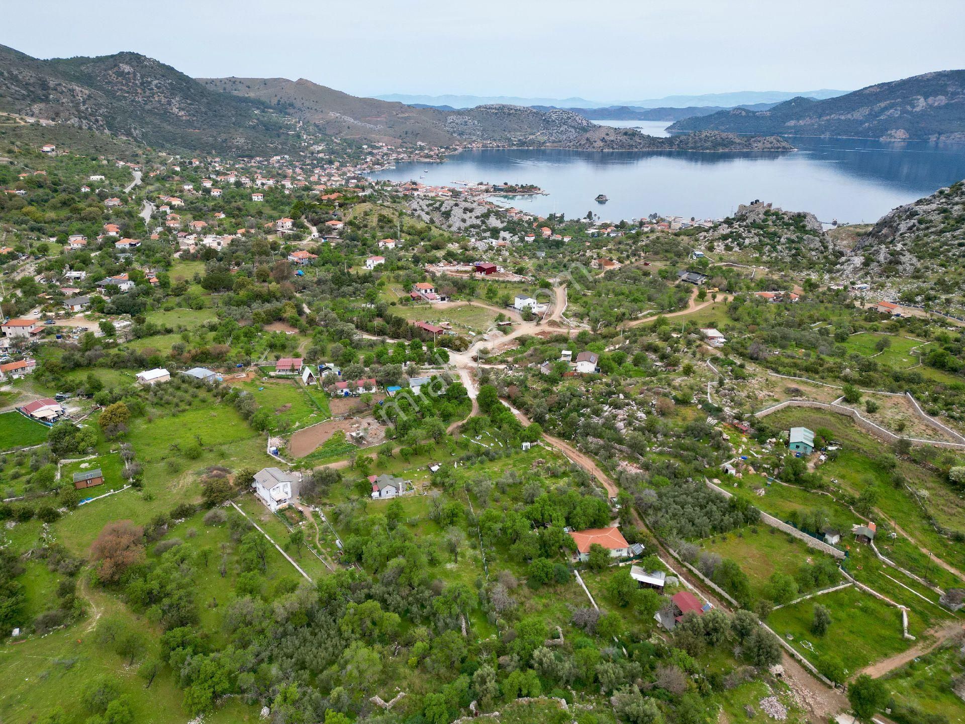 Joker: Selimiye Denize 2 Dk Tiny House Uygun Tarla