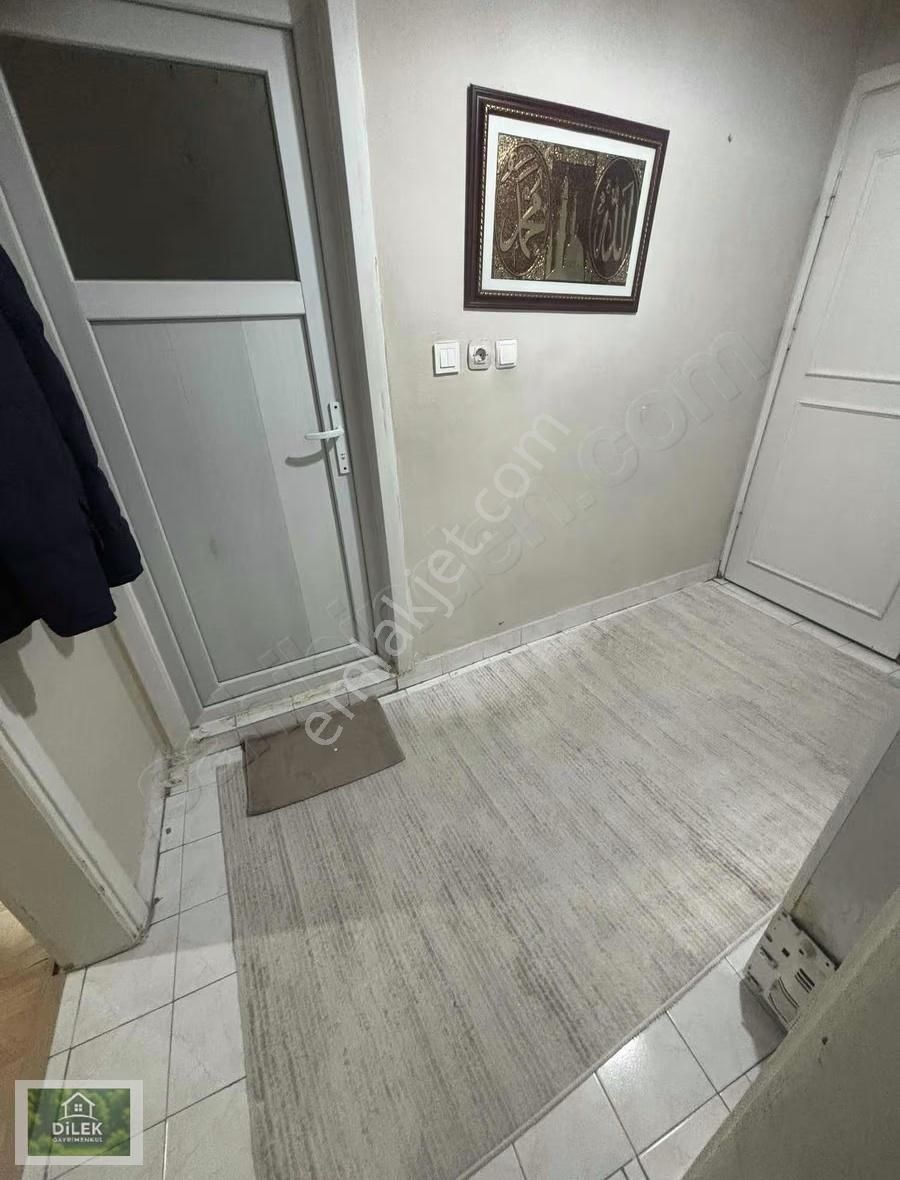 Halkalı Gumruk Yolu Yakını Satılık Hısselı Daıre Arakat Balkonlu - Görsel 17