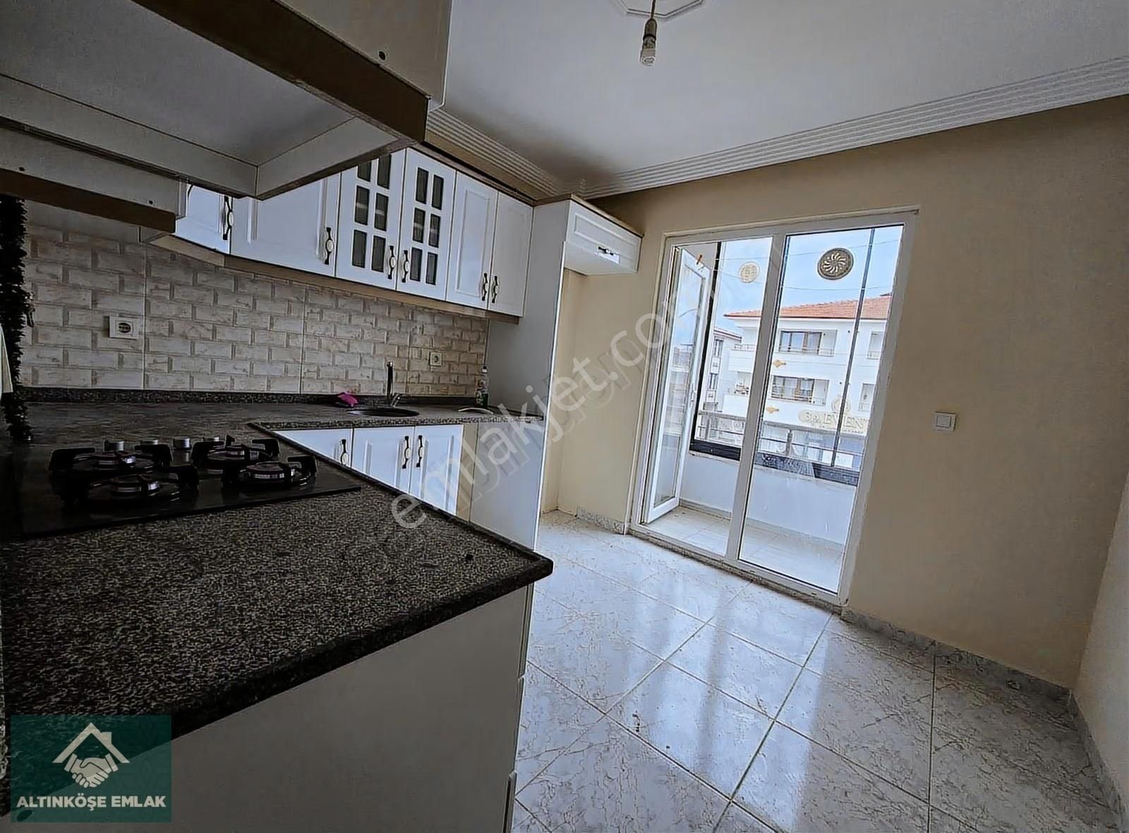 Altınköşe Emlak' Kiralık Çarşı Merkeze Yakın 2+1 Ara Kat Daire - Görsel 10