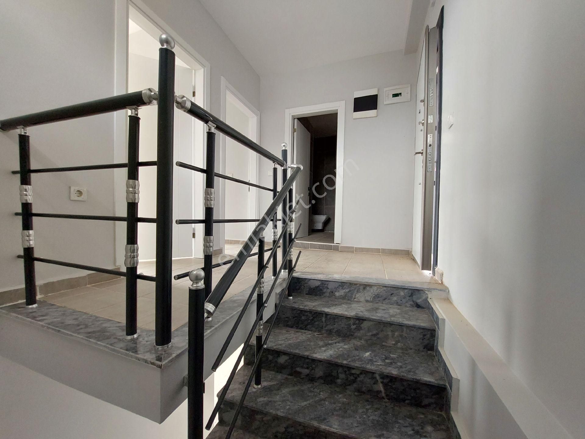 Denize 800m Villa 3+1 Havuzlu, Otoparklı Kendi Plaj (beach)alanı Mevcuttur - Görsel 26