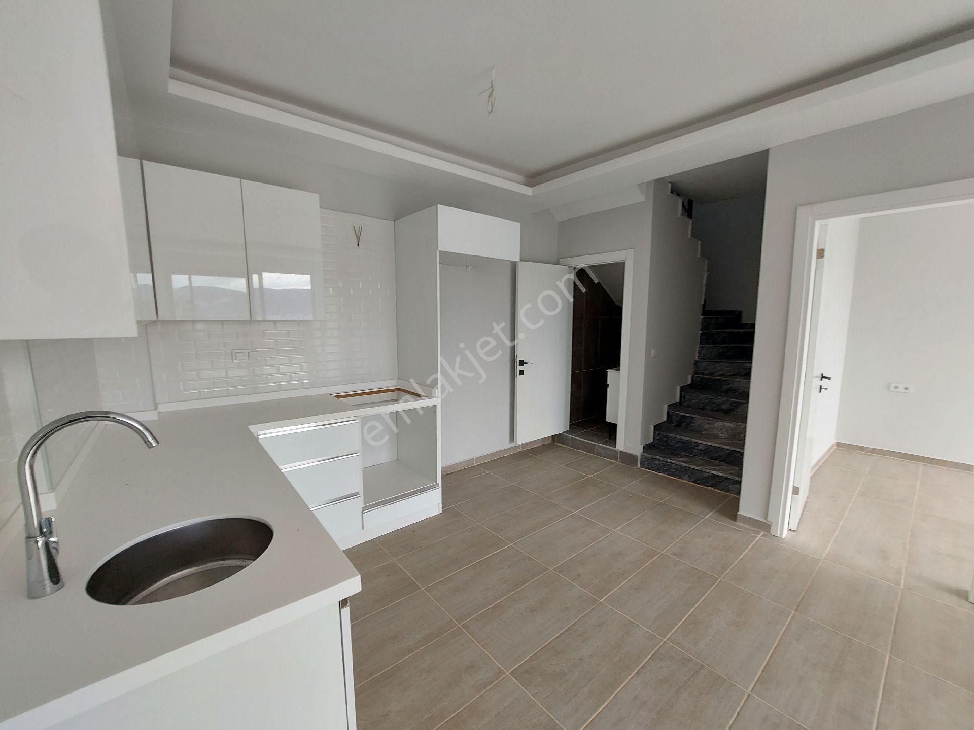 Denize 800m Villa 3+1 Havuzlu, Otoparklı Kendi Plaj (beach)alanı Mevcuttur - Görsel 29