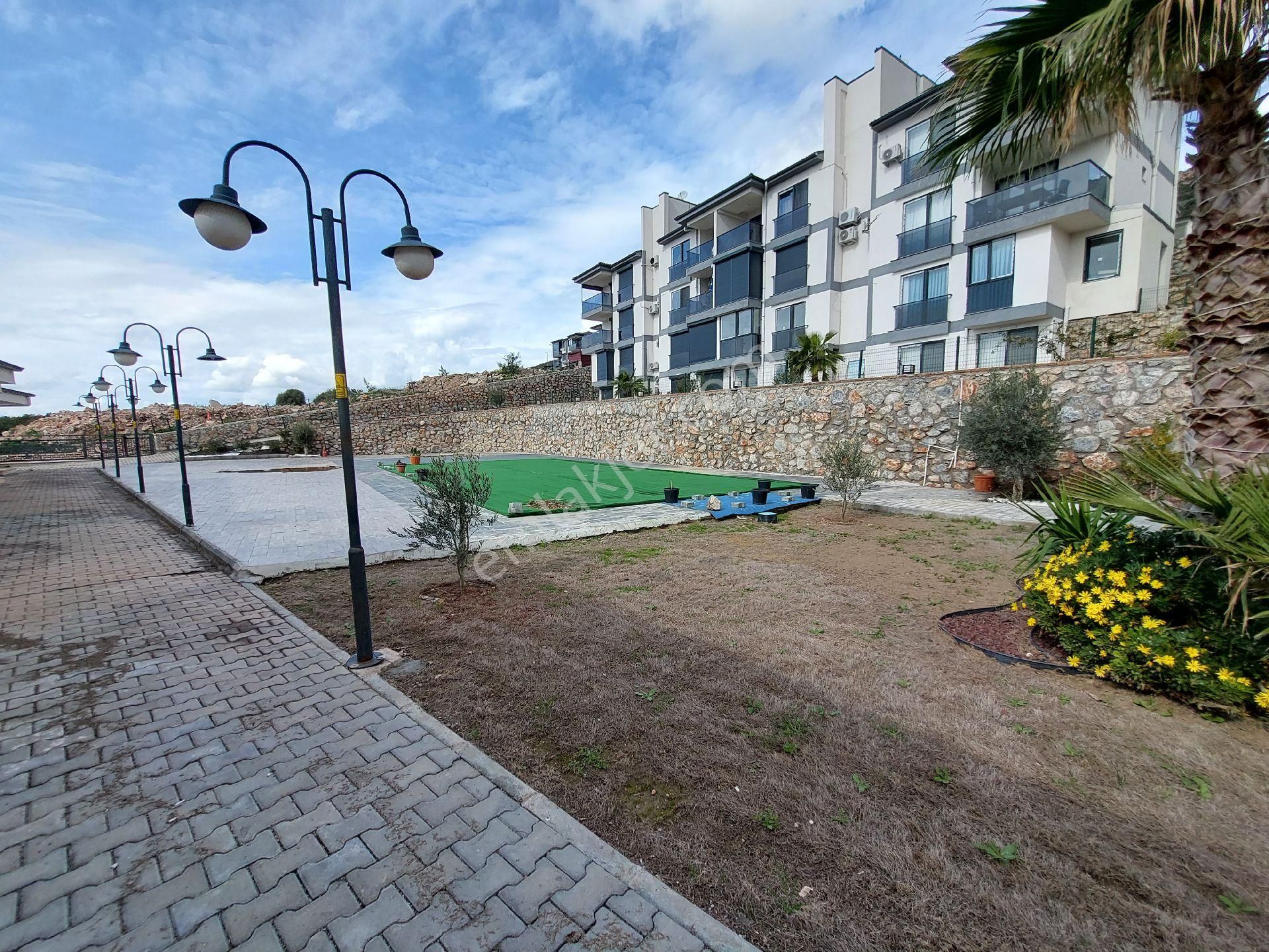 Denize 800m Villa 3+1 Havuzlu, Otoparklı Kendi Plaj (beach)alanı Mevcuttur - Görsel 35