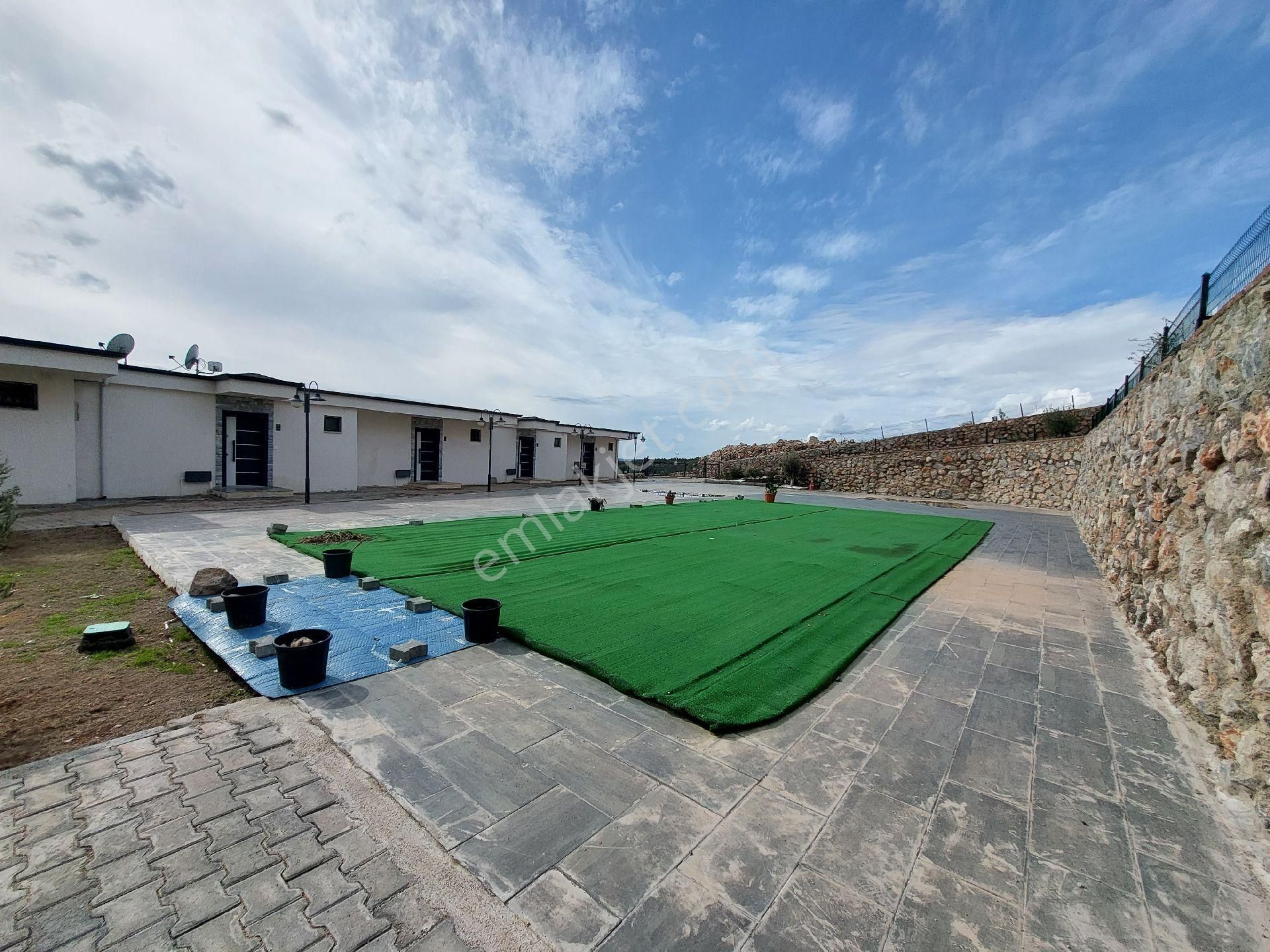 Denize 800m Villa 3+1 Havuzlu, Otoparklı Kendi Plaj (beach)alanı Mevcuttur - Görsel 4