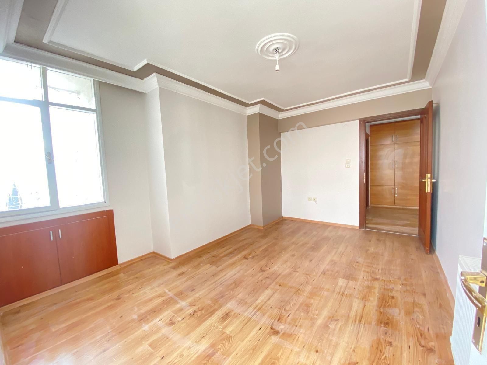 Turgut Özal Da Merkezi Konum İçi Yapılı Az Katlı Binada 3+1 K.m - Görsel 4