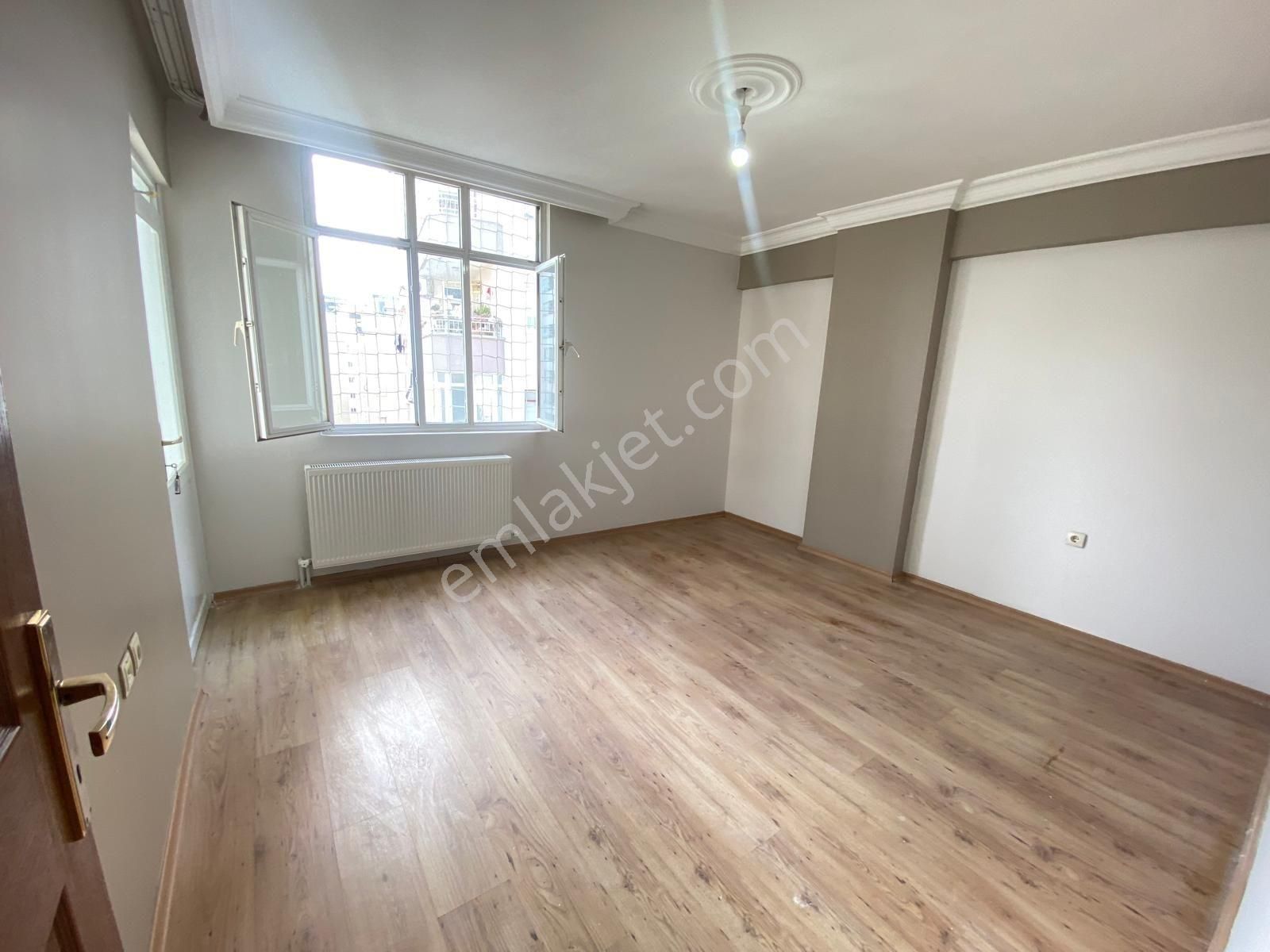 Turgut Özal Da Merkezi Konum İçi Yapılı Az Katlı Binada 3+1 K.m - Görsel 9