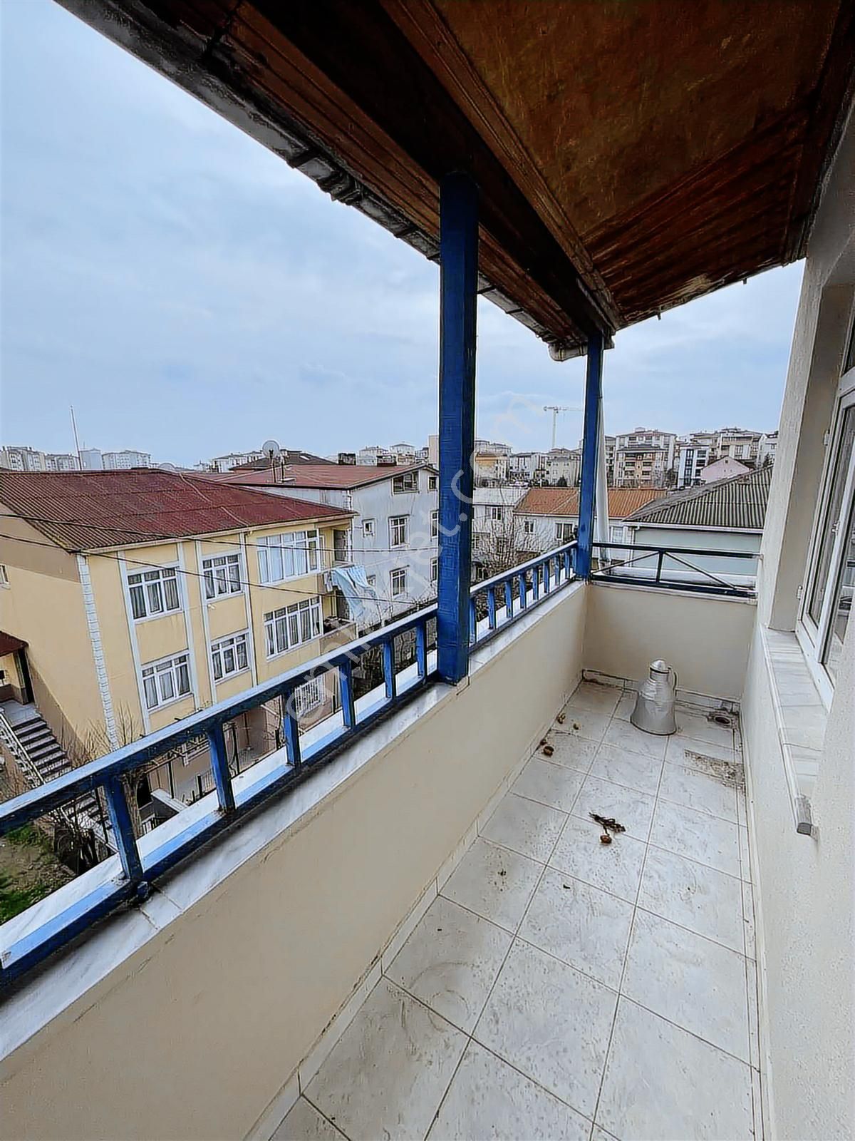 Koru Emlaktan 1+1 Geniş Balkonlu, Doğalgazlı Son Kat Daire - Görsel 17