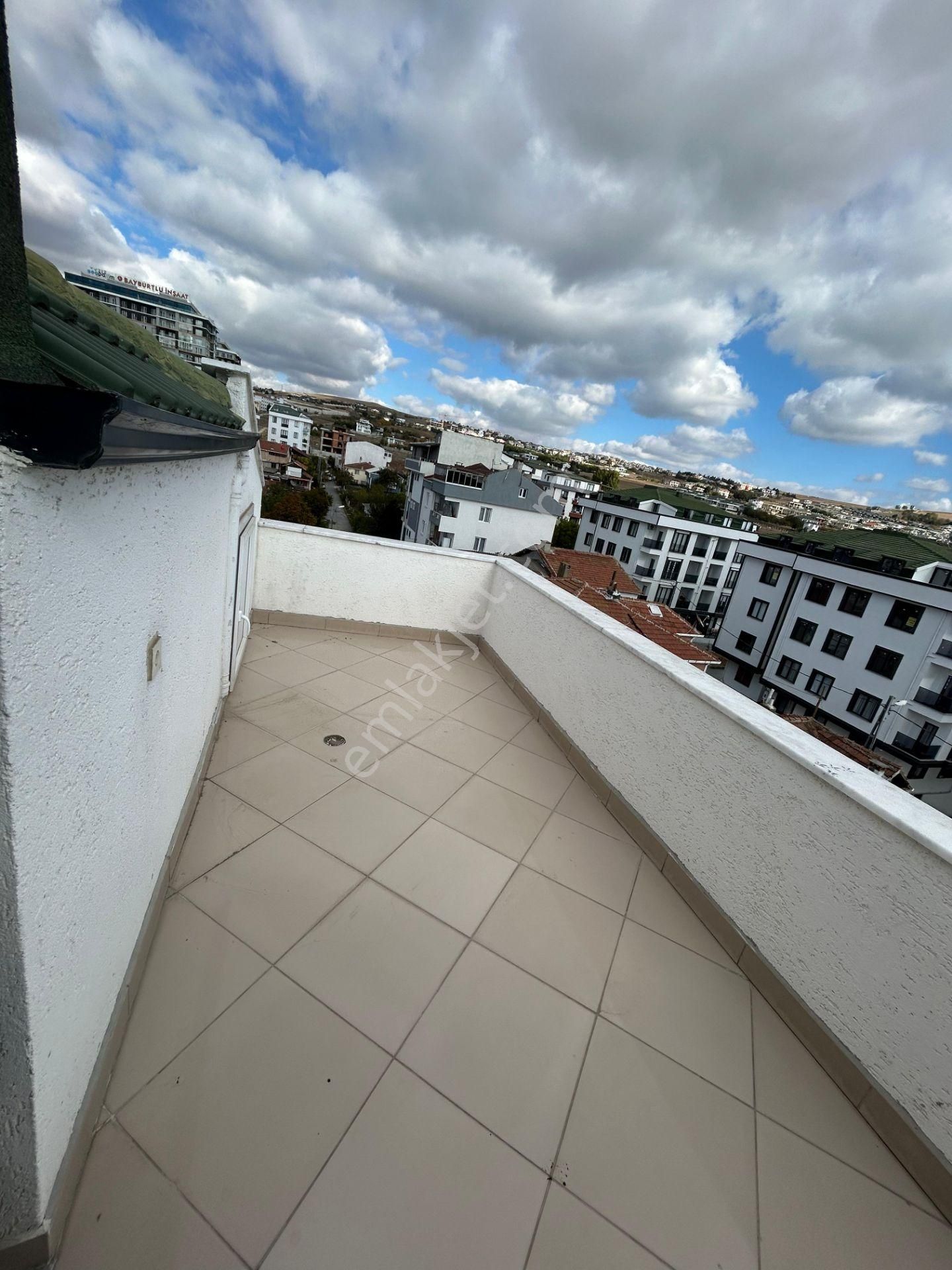 Büşra Gayrimenkulden Satılık Dublex Daire Alt Kat 1+1 Üst Kat 1+1 Bina Yaşı 4 Asansörlü - Görsel 25