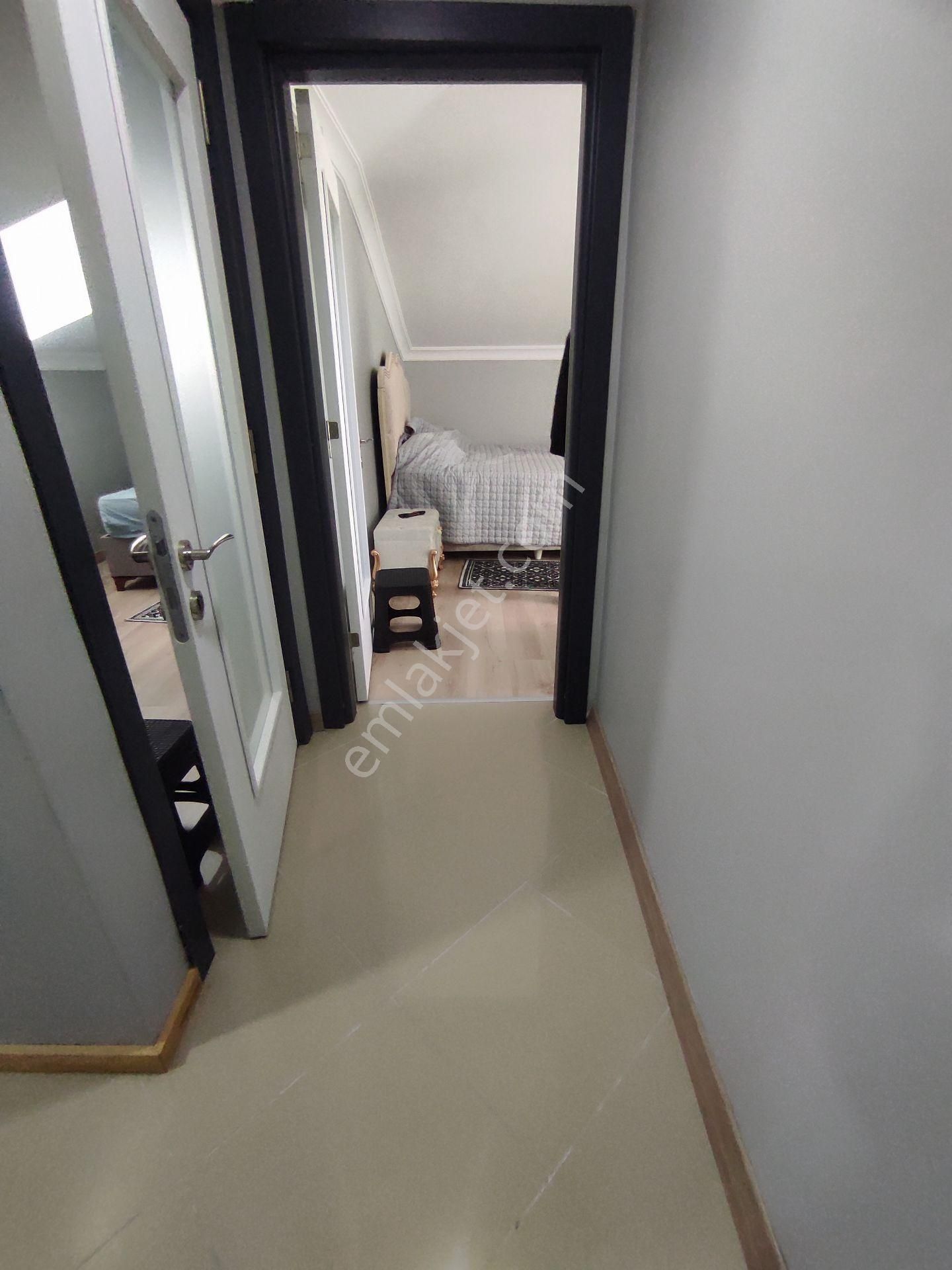 Büşra Gayrimenkulden Satılık Dublex Daire Alt Kat 1+1 Üst Kat 1+1 Bina Yaşı 4 Asansörlü - Görsel 16