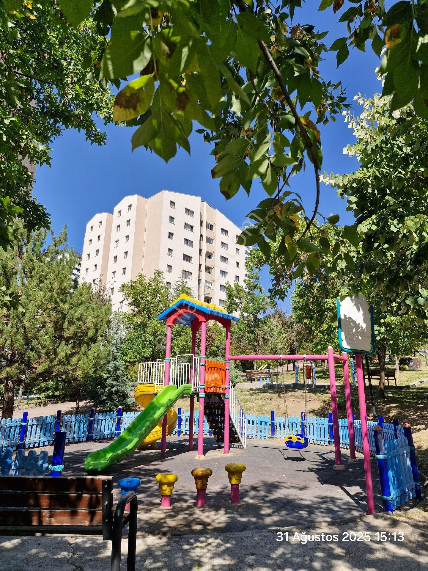 Cömertler Sitesi 5 Nci Blok'ta Satılık - Görsel 4