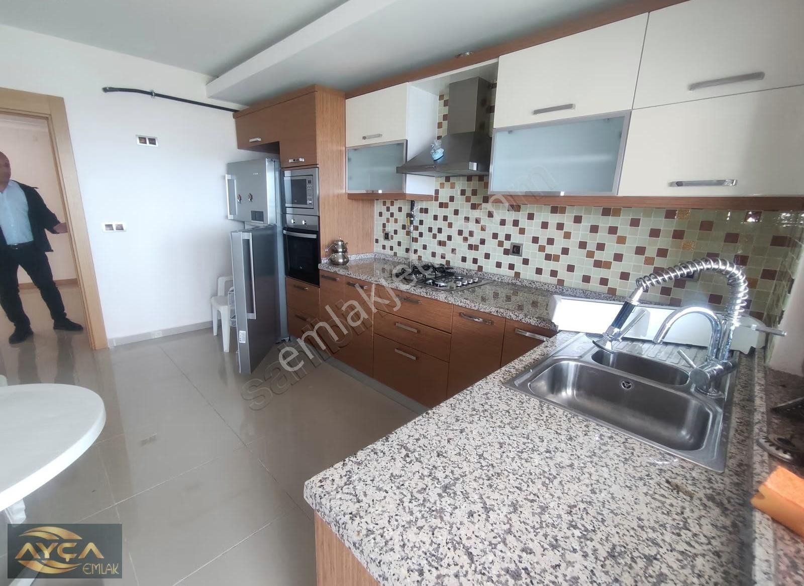 Sosyal Donatılı Eşyalı Ayçadan Kiralık Lüks 3+1 Arakat Daire - Görsel 32
