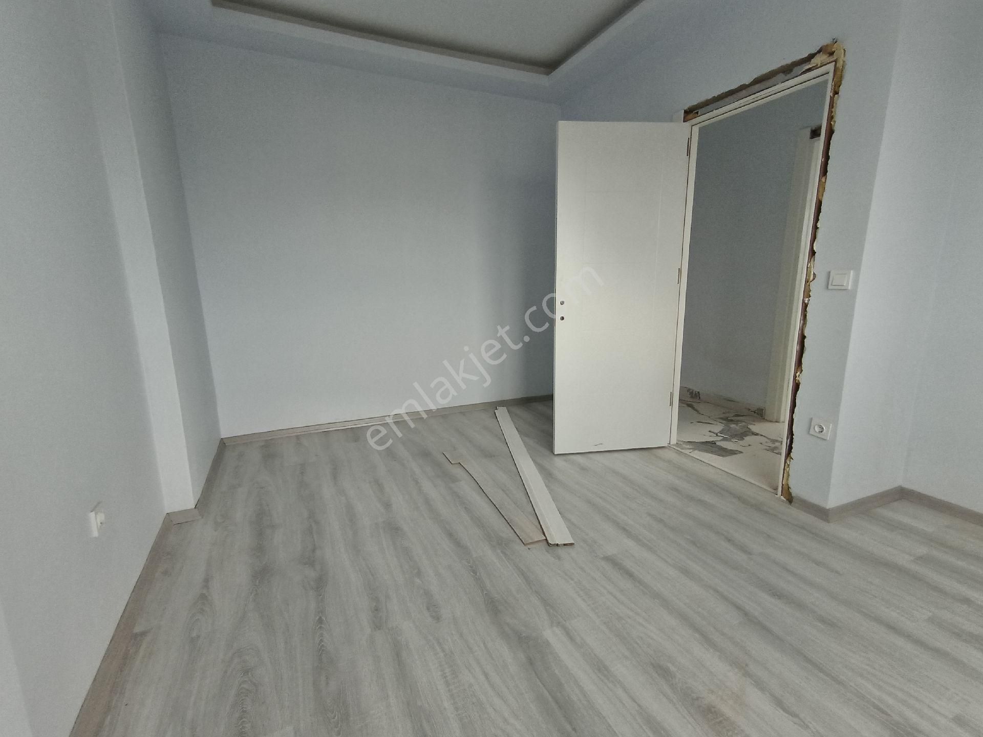 Aşağı Dudullu  Mah De Sitede 3+1,115m2 - Görsel 31