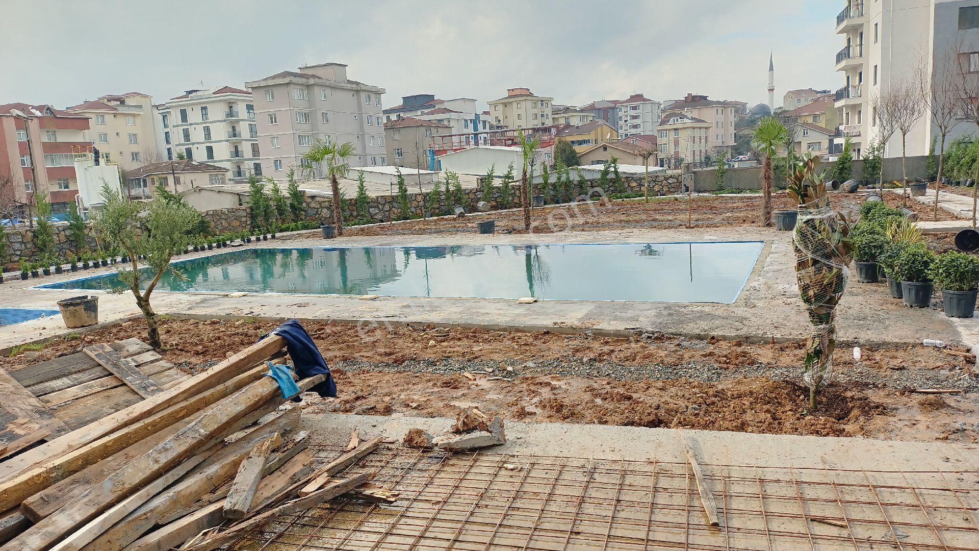 Aşağı Dudullu  Mah De Sitede 3+1,115m2 - Görsel 2