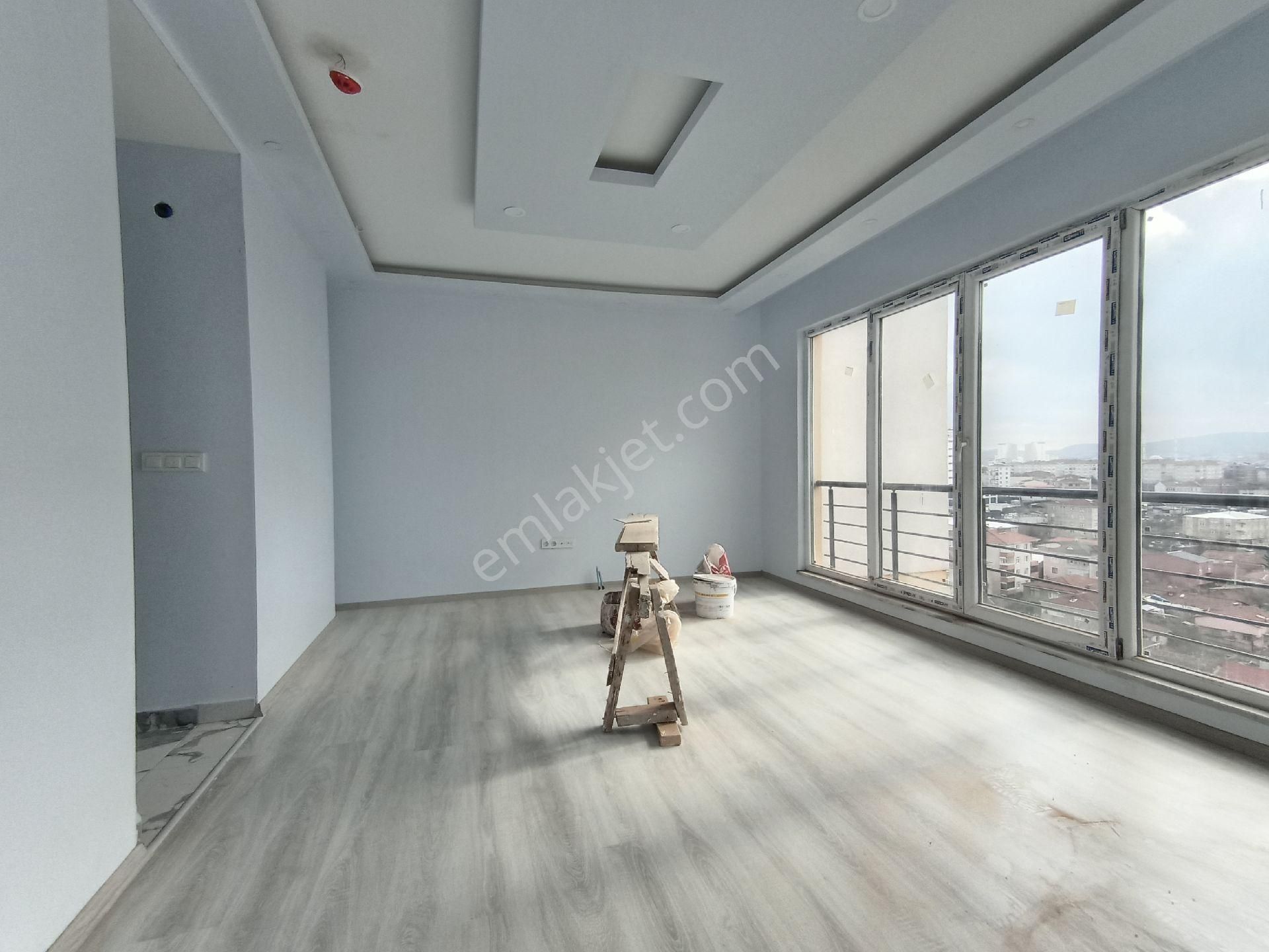 Aşağı Dudullu  Mah De Sitede 3+1,115m2 - Görsel 15