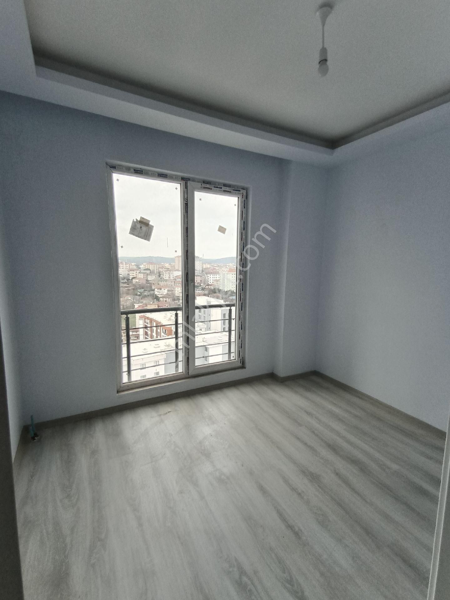 Aşağı Dudullu  Mah De Sitede 3+1,115m2 - Görsel 25
