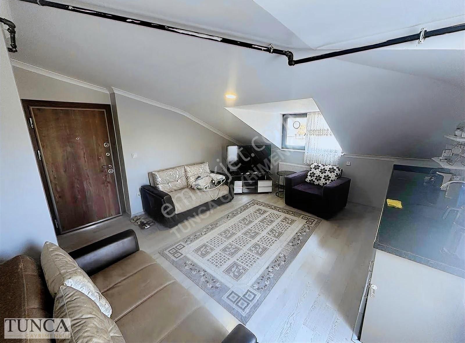 Fındıklı Merkezi Konum Kiralık 2+1 Daire - Görsel 7