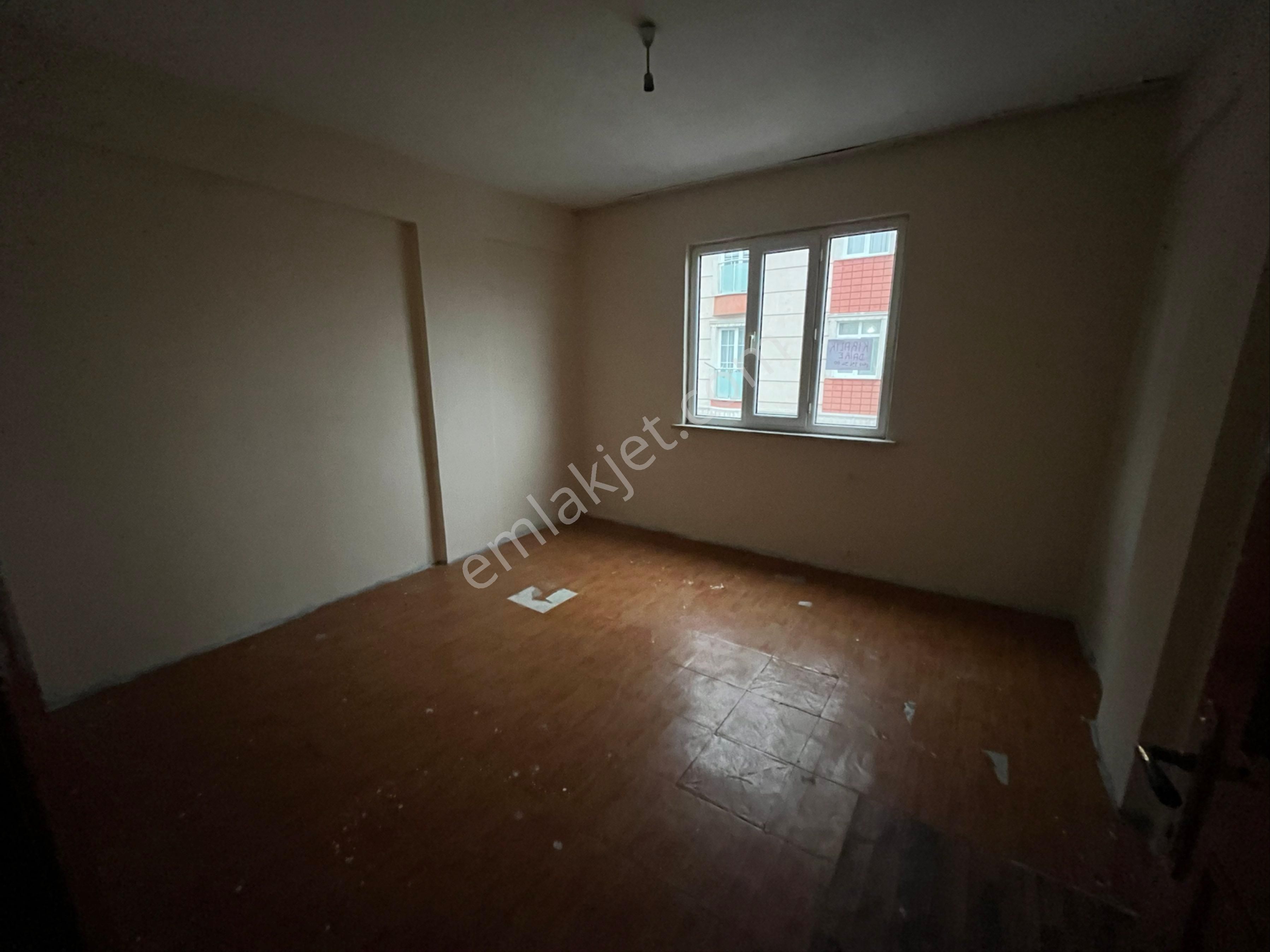 Petrol Yolunda 2+1 2. Katta Kiralık Daire - Görsel 5