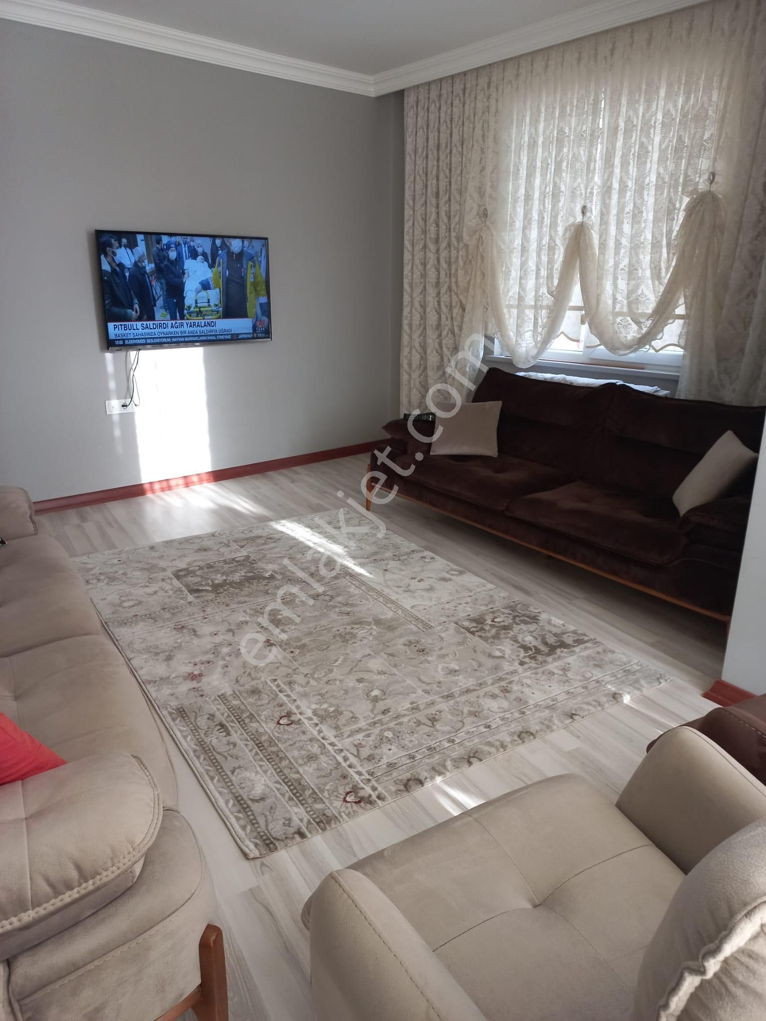 Büşra Gayrimenkulden Celalye Köy İçinde Satılık Daire 2+1 Kat 4 Ön Cehpeli Balkonlu Bina Yaşı 4 - Görsel 3