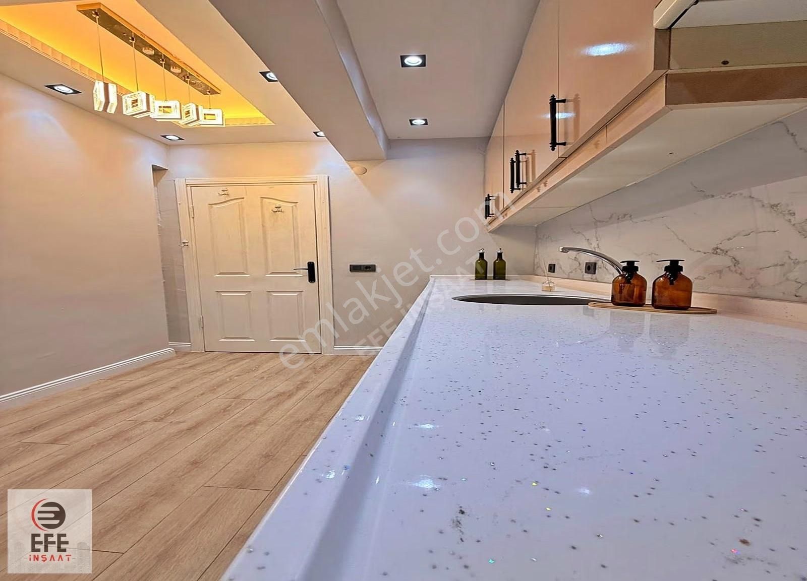 Efe'den Cadde Üzeri 3+2 Krediye Uygun Ulaşımı Kolay Dekorlu Dair - Görsel 11