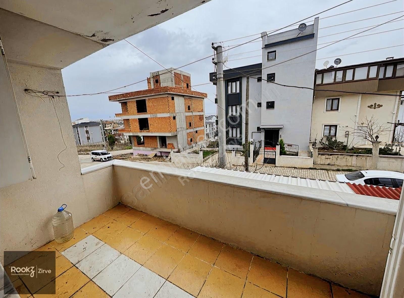 Yalova Çiftlikköyde 2+1 Ara Kat Kiralık Daire - Görsel 7