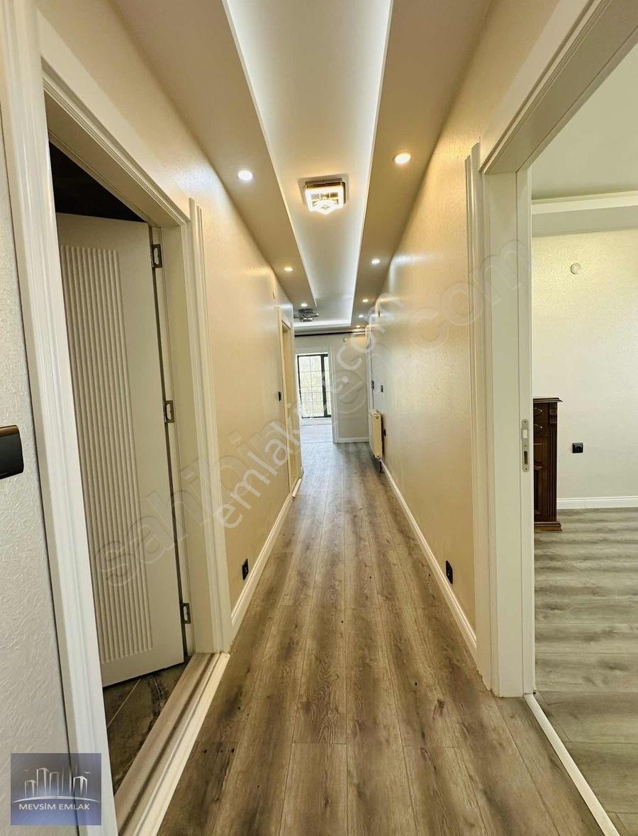 Van Edremitte Satılık 930 M2 Sıfır Villa Çift Daireden Oluşuyor - Görsel 28