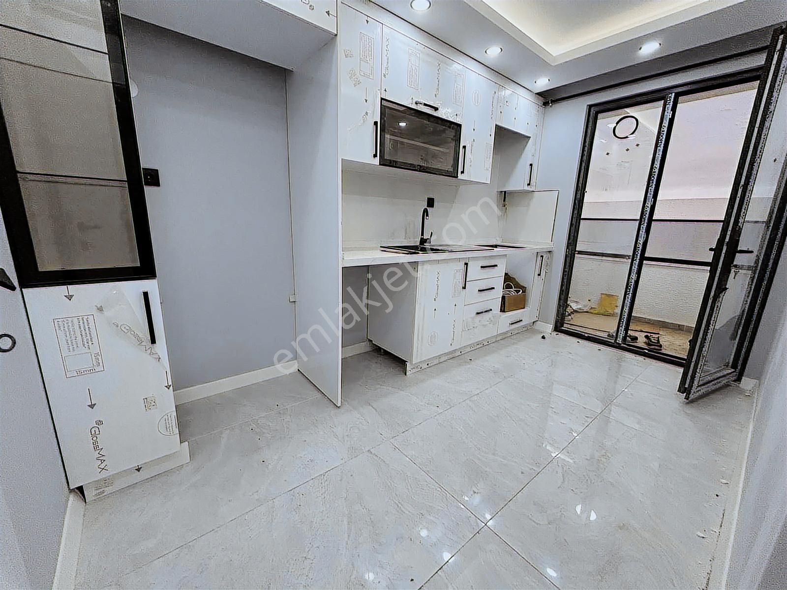 İstasyonda Marmaraya 5dk 2+1 Bahçe Katı - Görsel 15