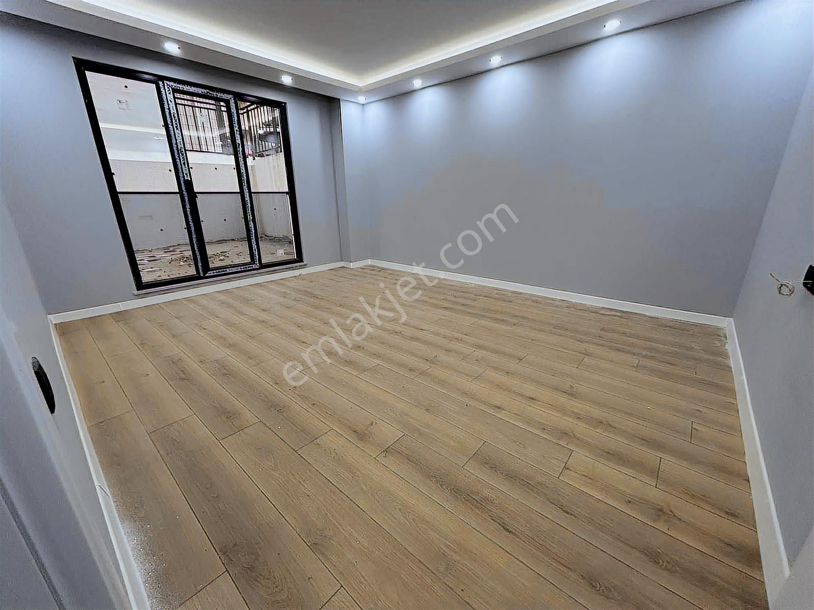 İstasyonda Marmaraya 5dk 2+1 Bahçe Katı - Görsel 3