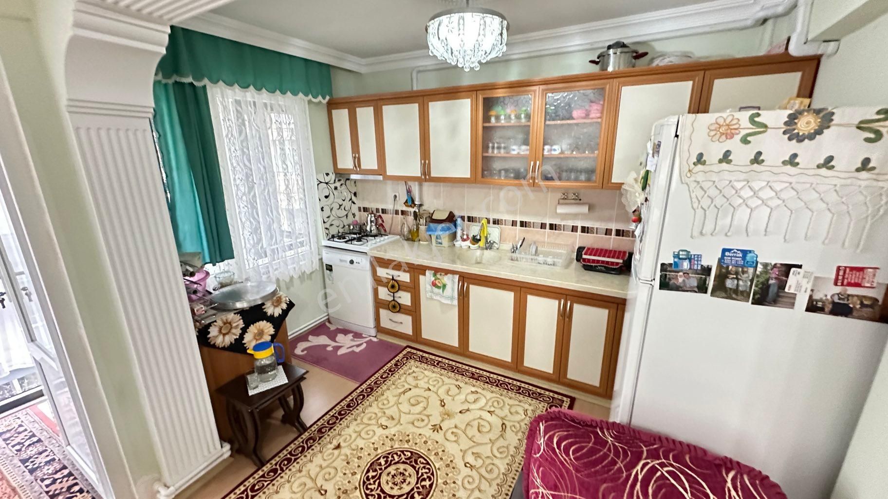 Yetki Cantan'dan Akçay Altınkum'da Geniş Balkonlu Site İçerisinde 3+1 Daire - Görsel 2