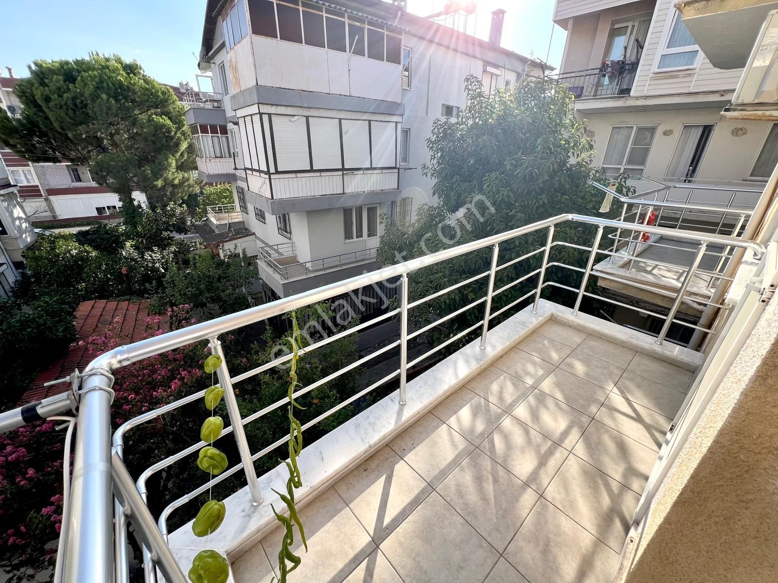 Yetki Cantan'dan Akçay'da Ara Kat Denize 250mt 1+1 Fırsat Daire - Görsel 31