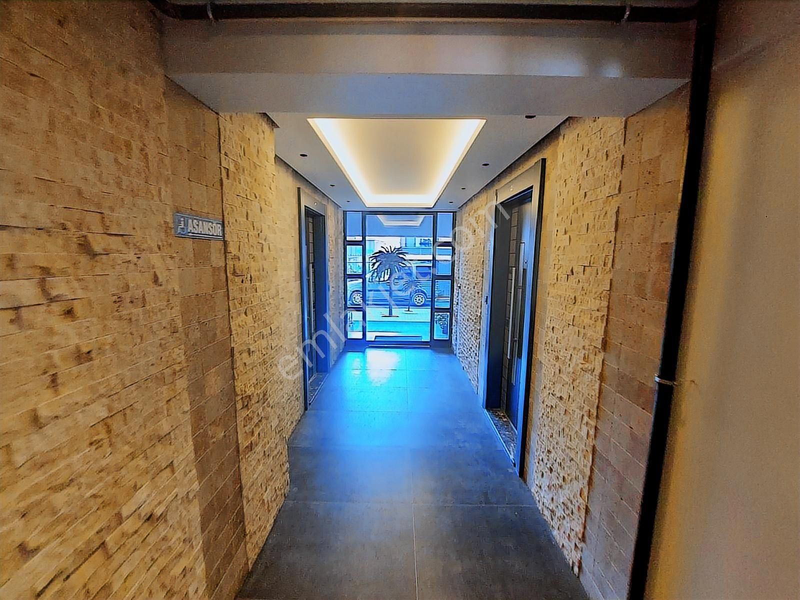 Üsküdar 130m2 Müstakil Bahçeli Satılık 2+1 Sıfır Düz Giriş - Görsel 4