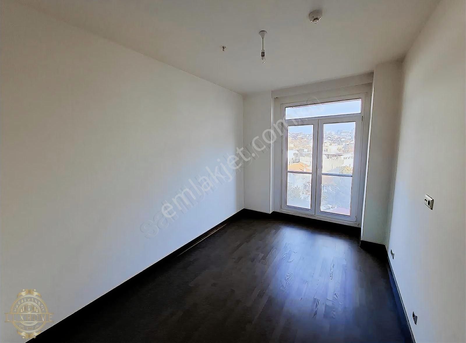 Polat Piyalepaşa'da Kaçırılmayacak Sıfır 3+1 Daire - Görsel 7