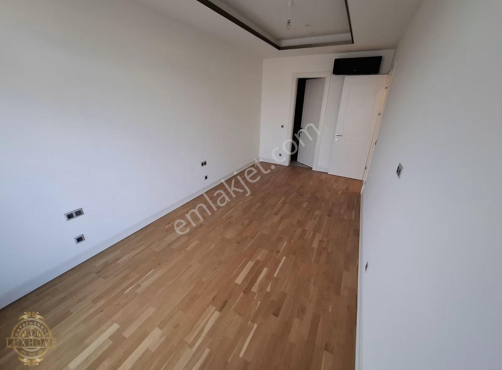 Polat Piyalepaşa'da Sıfır Geniş Ve Prestijli 3+1 Daire - Görsel 2