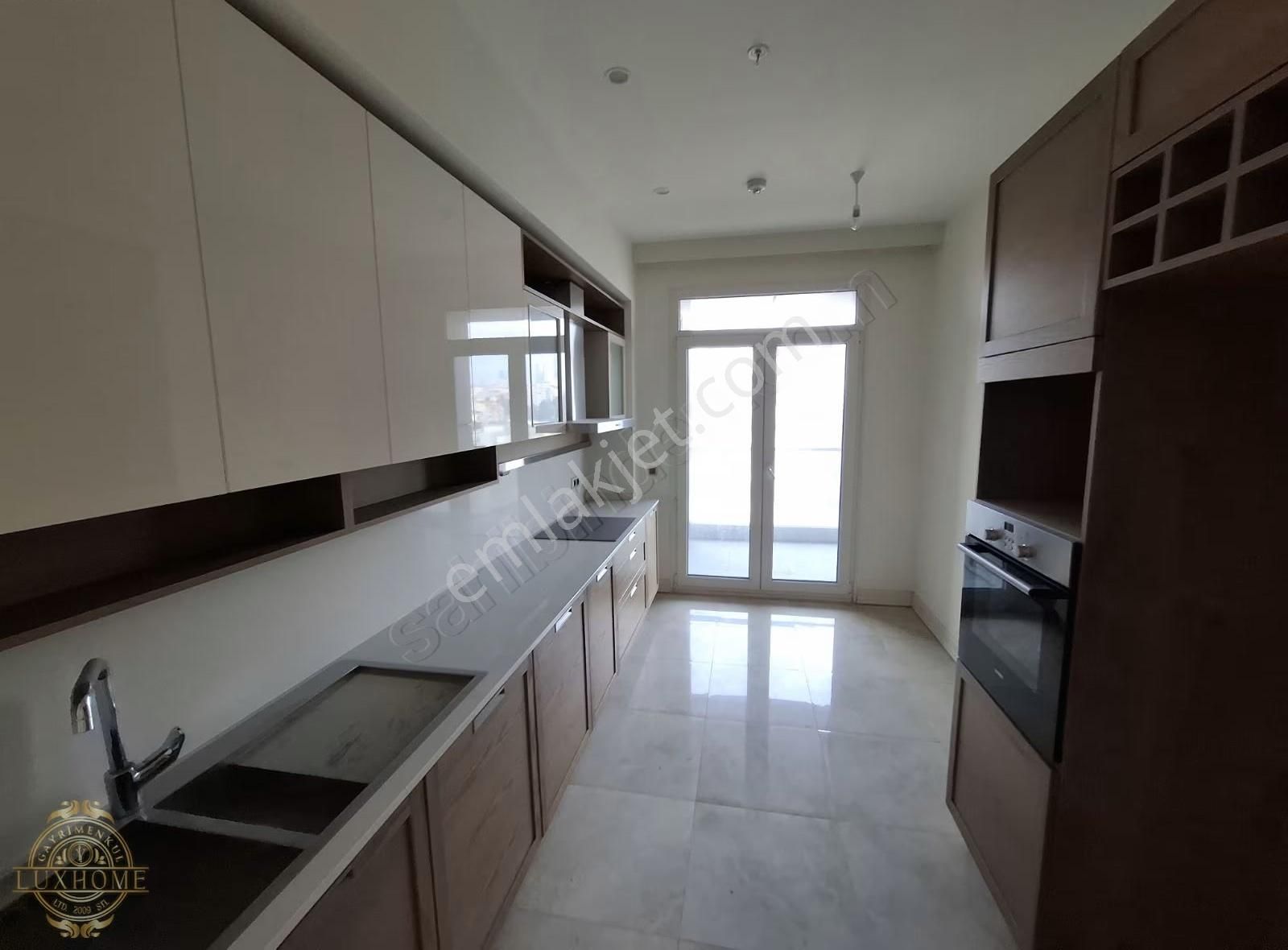 Polat Piyalepaşa'da Sıfır Geniş Ve Prestijli 3+1 Daire - Görsel 4