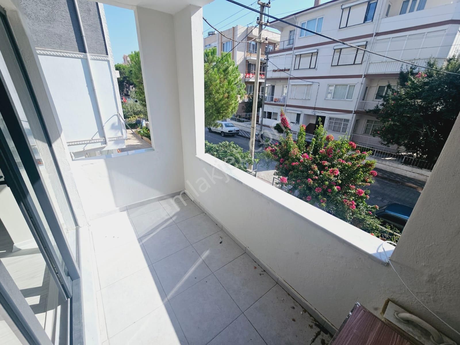 Cantan'dan Akçayda 2+1 Lüks Ön Cephe Denize Kordona Çarşıya Yakın Daire - Görsel 17