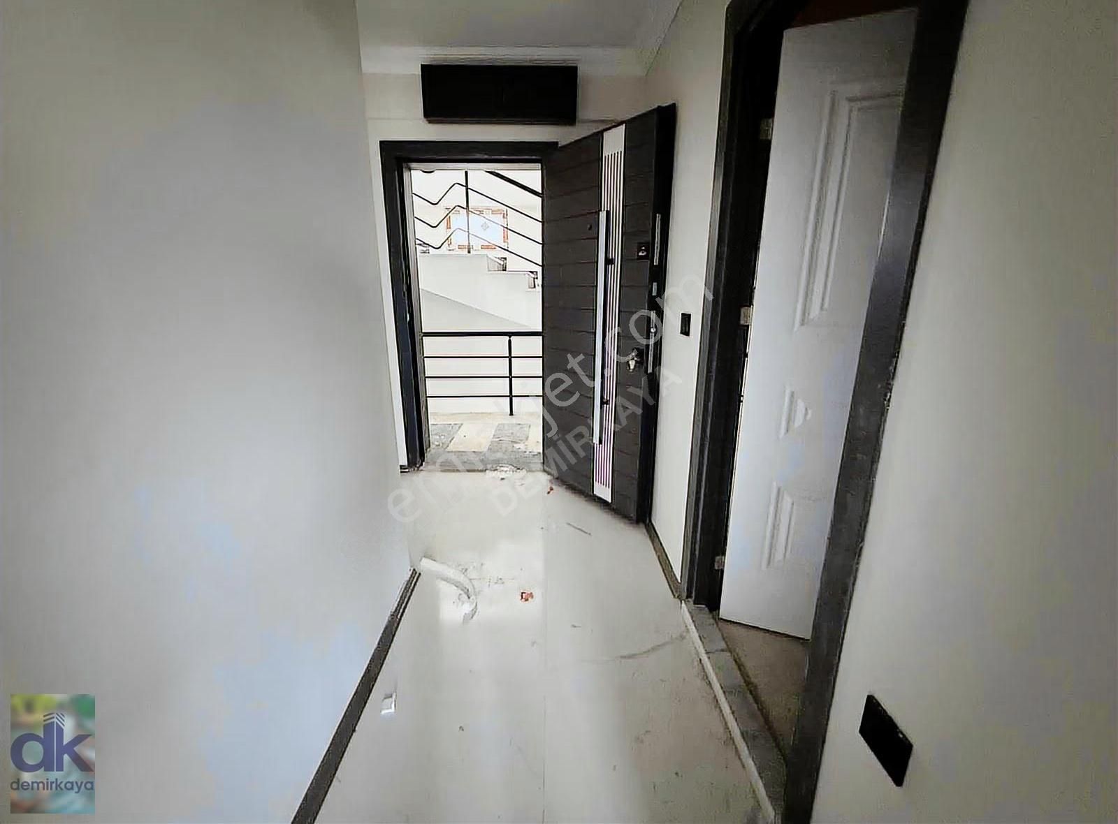 71 Evler Mahallesi Gelişen Bölgede Yatırımlık 2+0 Daire - Görsel 14