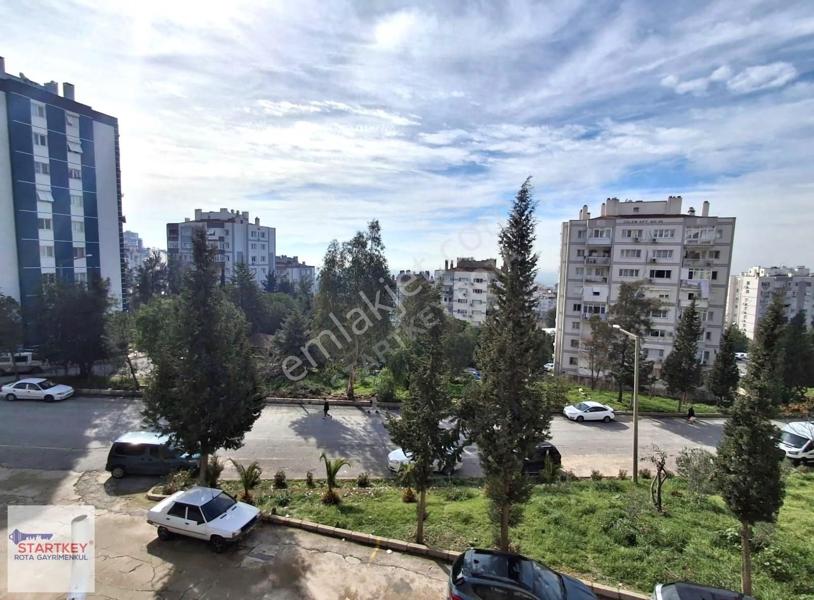 Çiğli Evka 5 'de Merkezi Konumda Ara Kat Kiralık 3+1 Daire - Görsel 6