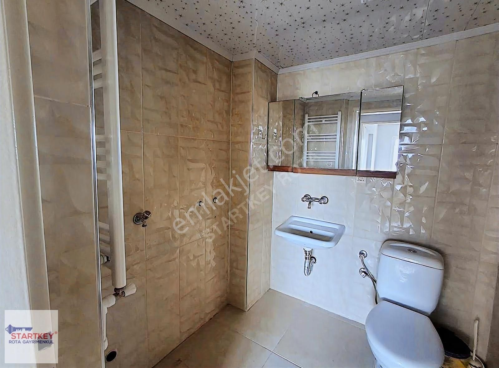 Çiğli Evka 5 'de Merkezi Konumda Ara Kat Kiralık 3+1 Daire - Görsel 19