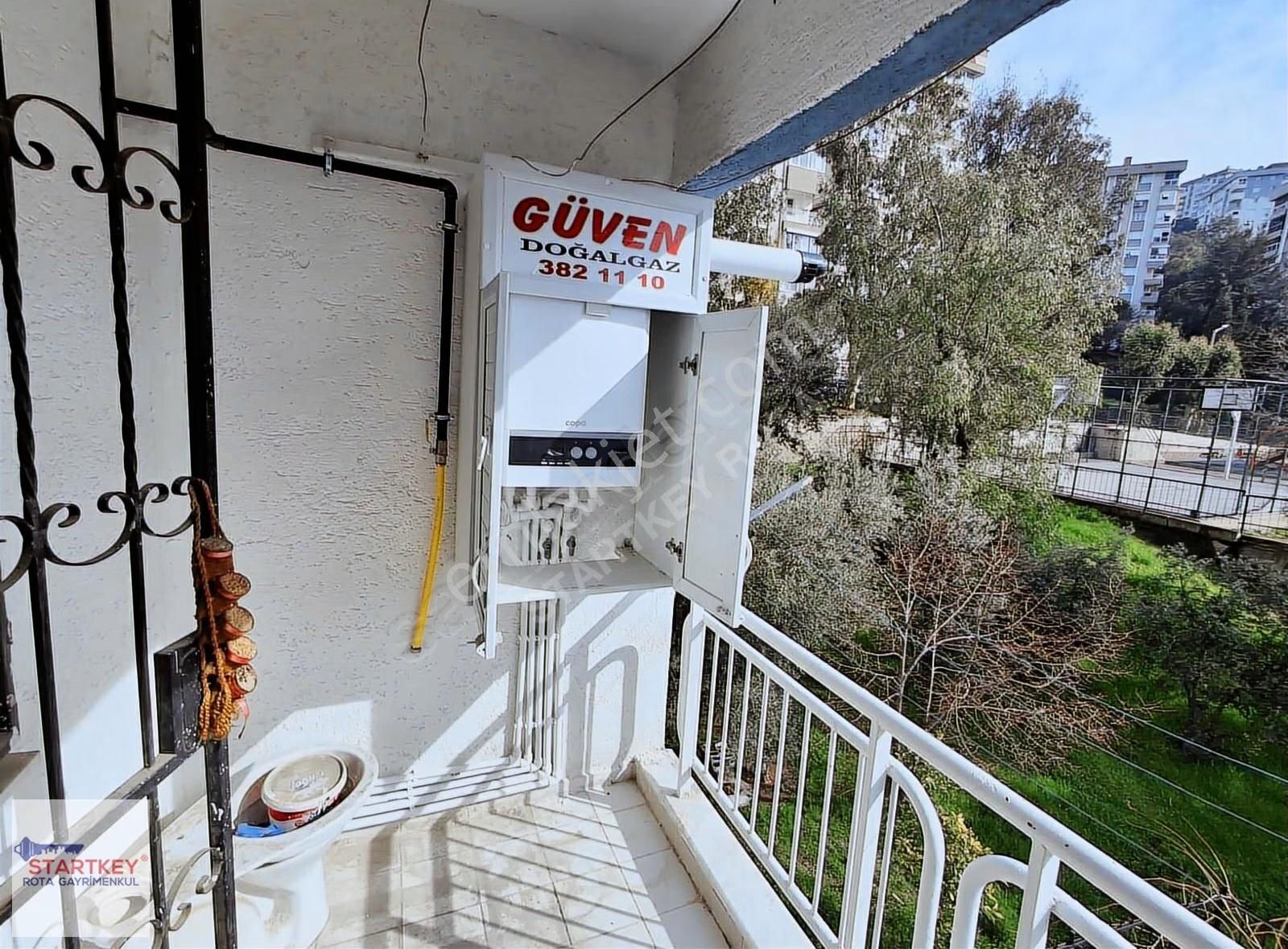 Çiğli Evka 5 'de Merkezi Konumda Ara Kat Kiralık 3+1 Daire - Görsel 30