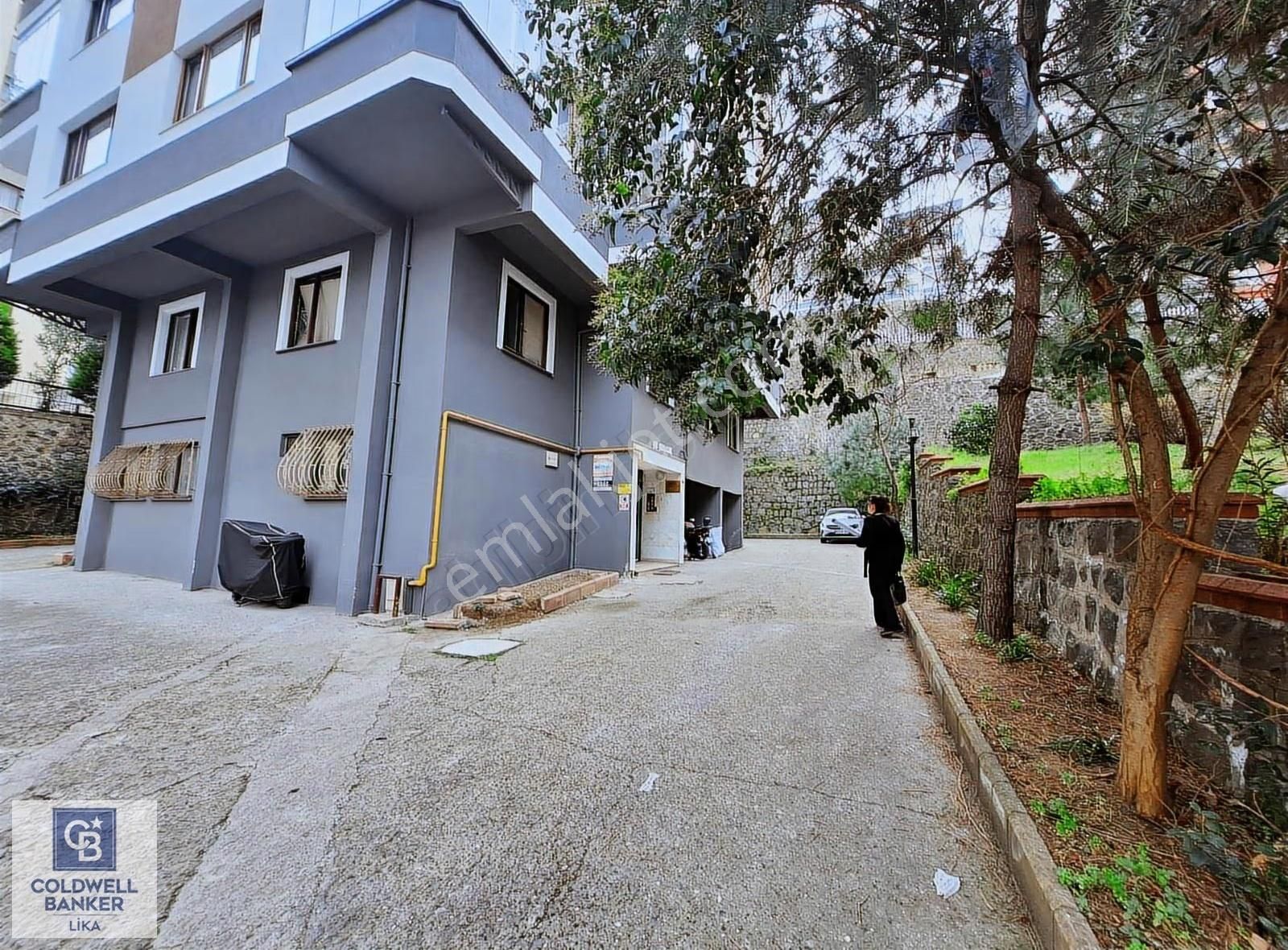 Panoramik Deniz & Şehir Manzaralı Beşirli Satılık Daire - Görsel 10
