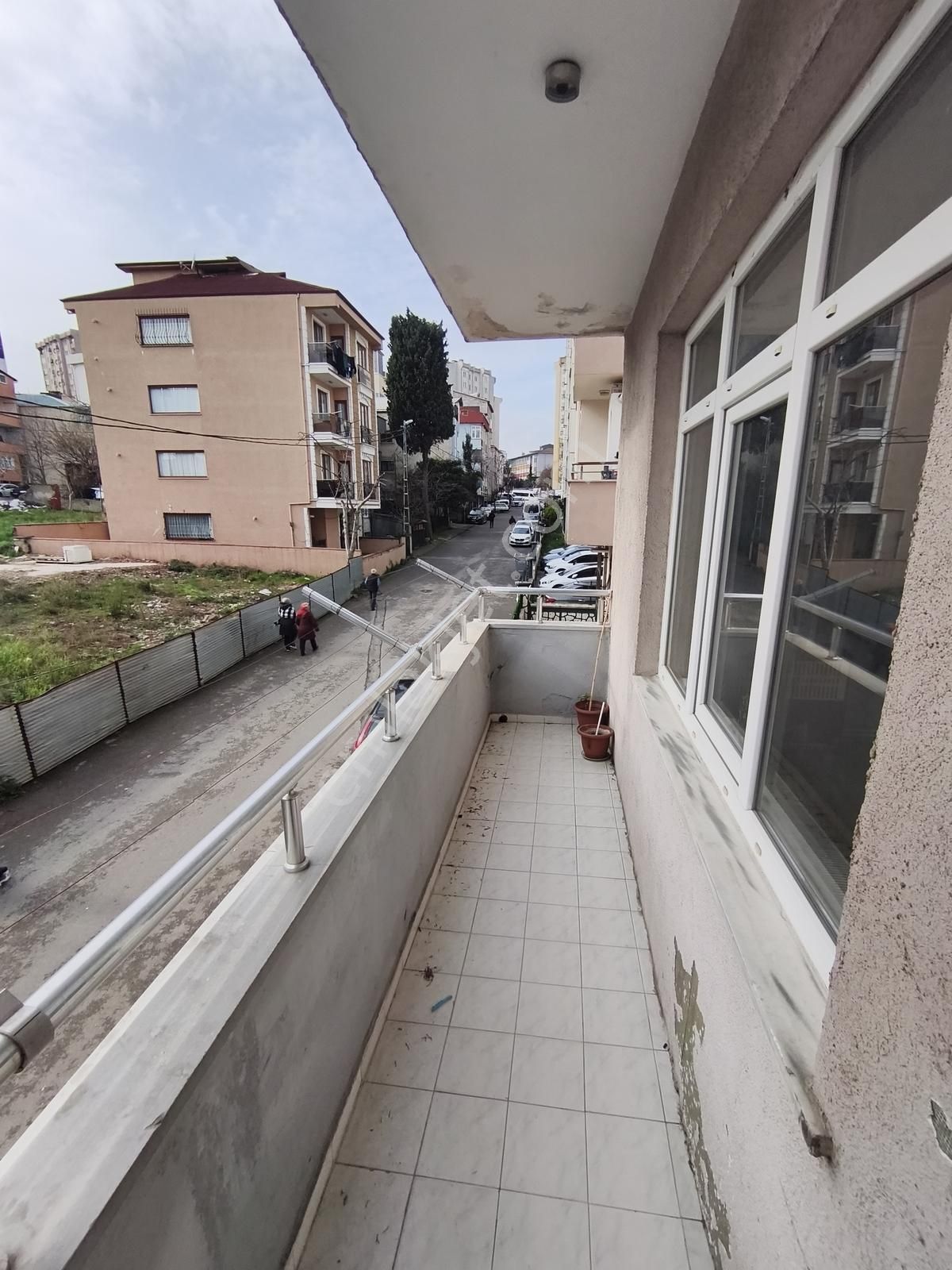 Koru Emlaktan Kiralık 2+1 120 M2 Çift Balkonlu,çift Wcli Daire - Görsel 5