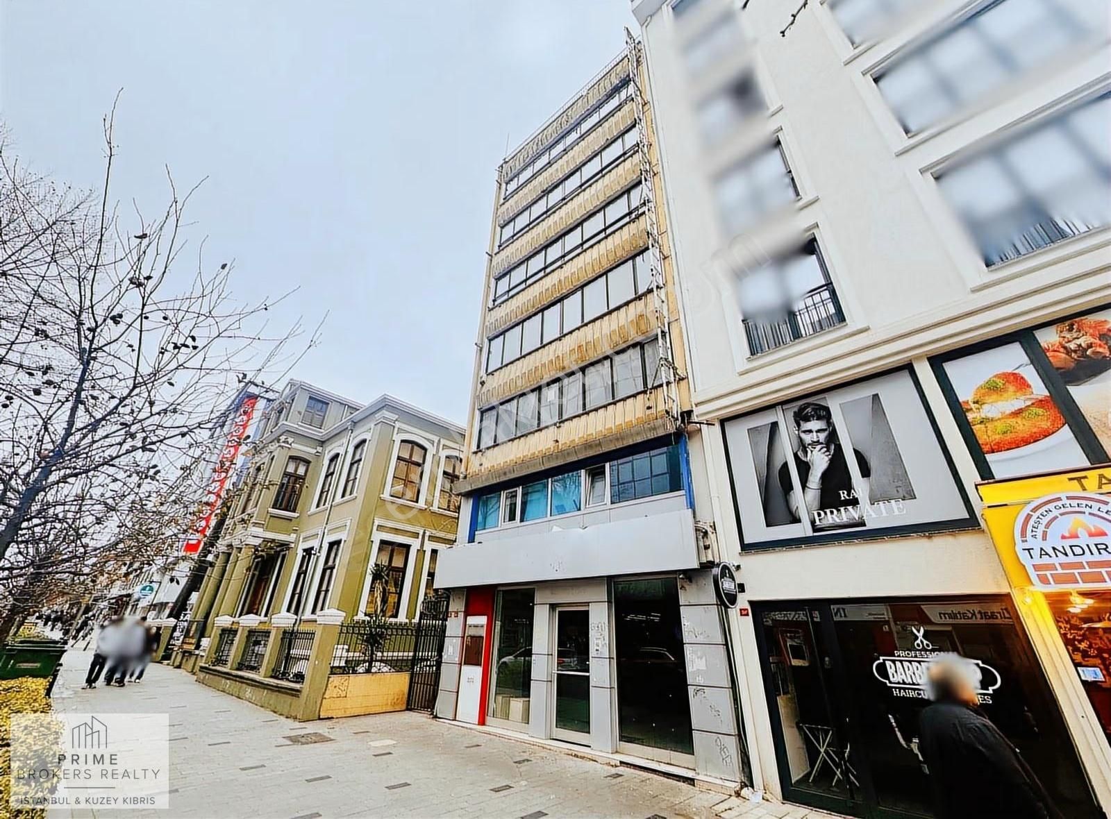 Bakırköy İstanbul Caddesinde Satılık Ticaret İmarlı Bina Arsası - Görsel 14