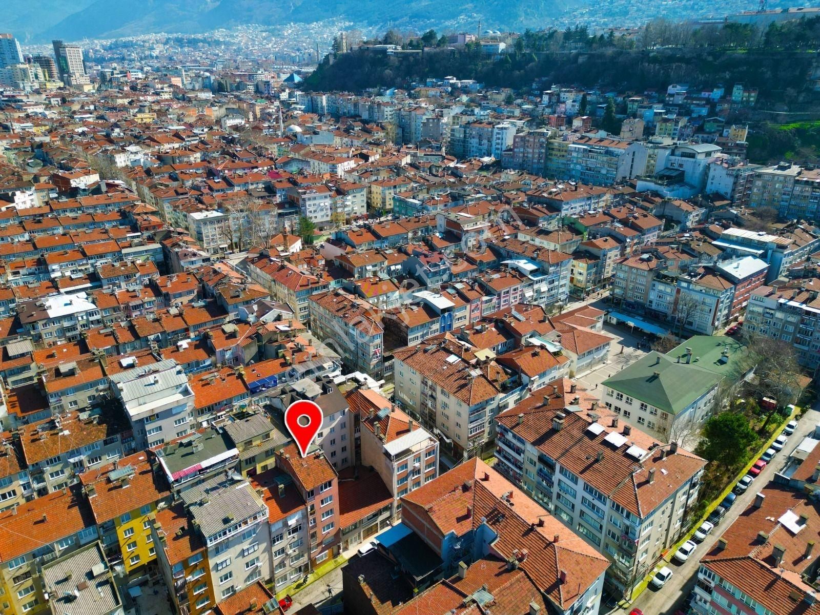 Çırpan Mahallesinde Satılık Eşyalı Arakat 2+1 Daire - Görsel 4