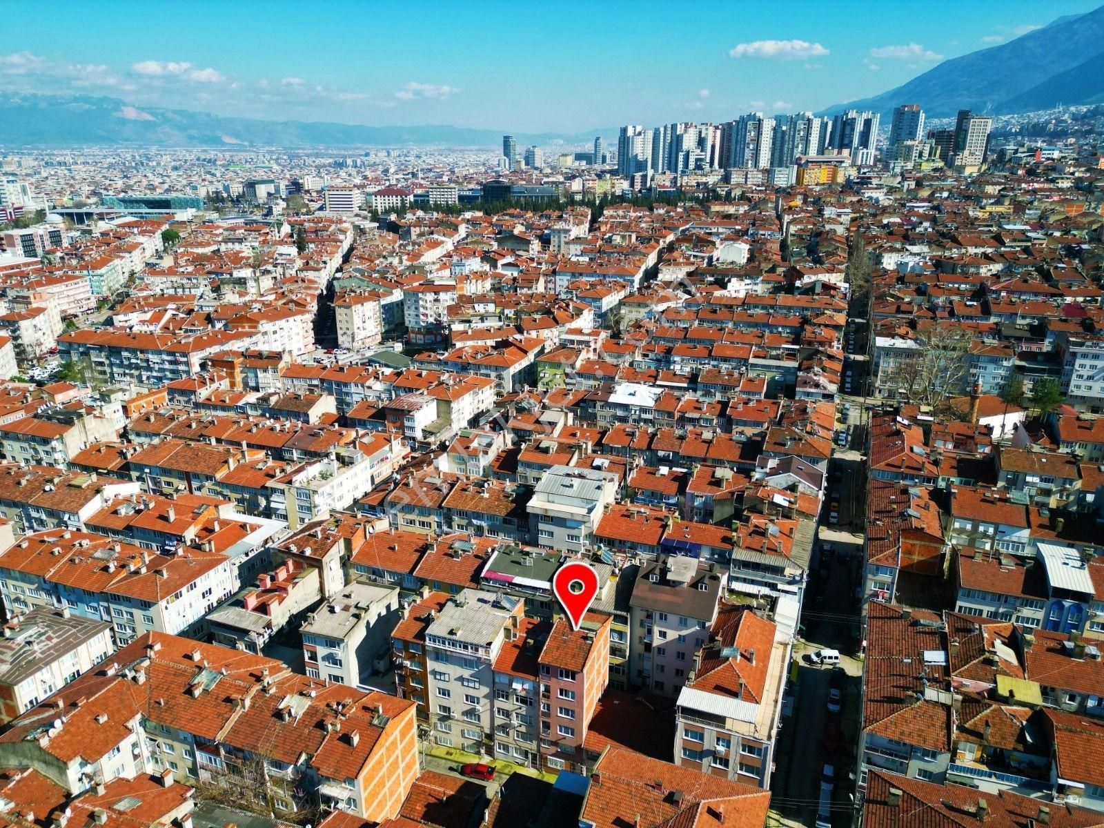 Çırpan Mahallesinde Satılık Eşyalı Arakat 2+1 Daire - Görsel 6
