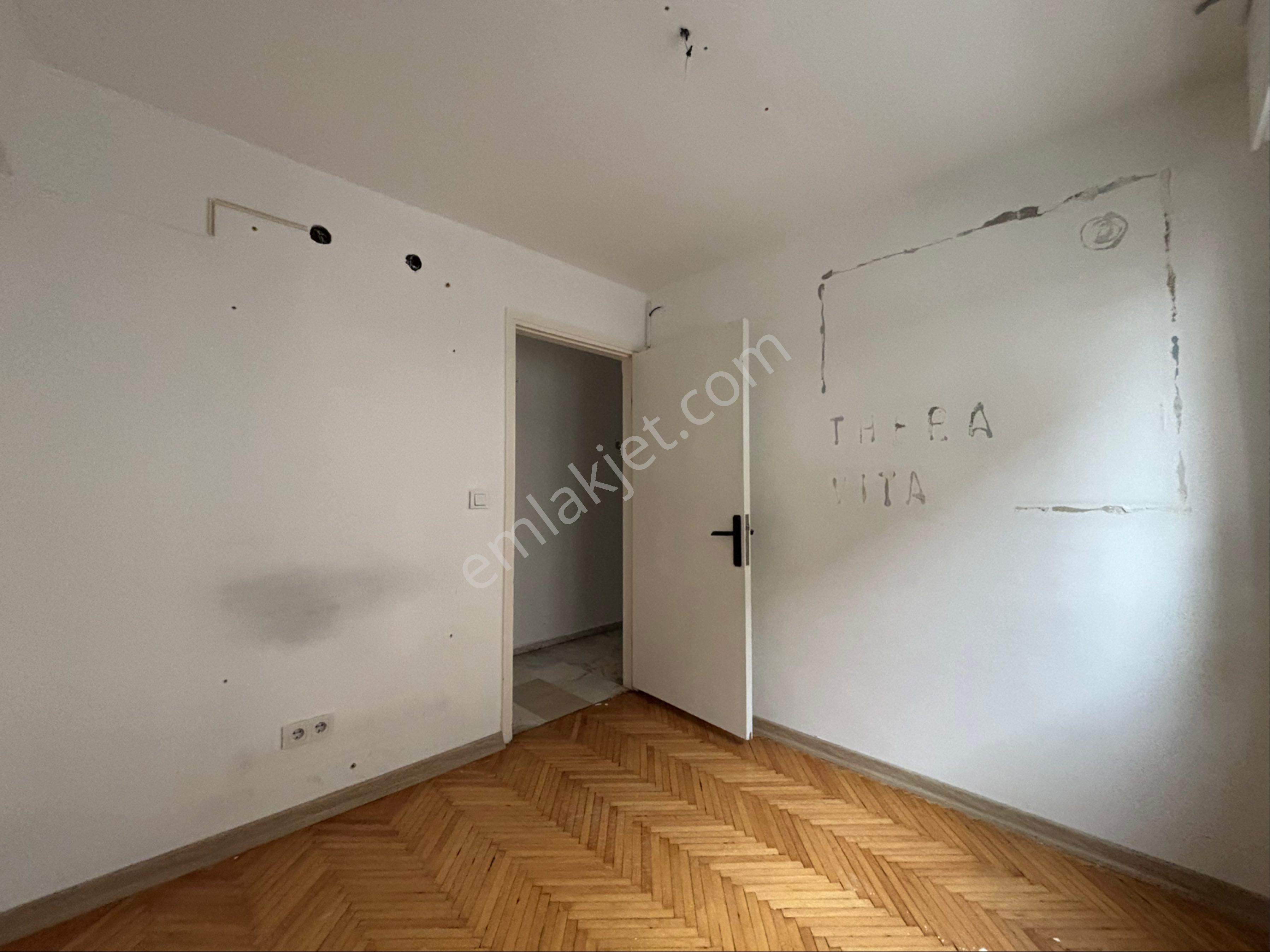 Alsancak Kültür Mahallesinde Otoparklı Masrafsız 3+1 Kiralık İş Yeri - Görsel 25