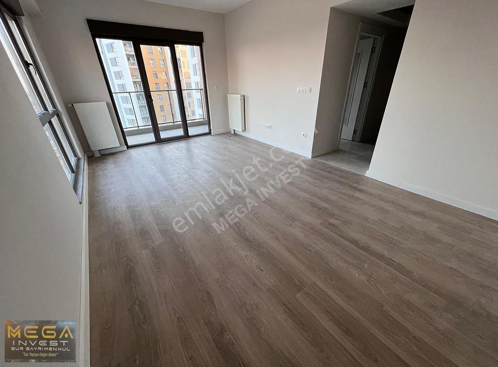 Mega İnvest'den Sur Yapı'da Deniz Manzaralı Satılık 2+1 Daire - Görsel 18