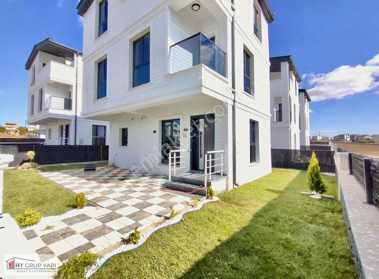 ▃▅▇ht Grup▇▅▃yeniçiftliğin Merkezinde Altyapılı Müstakil Villa - Görsel 4