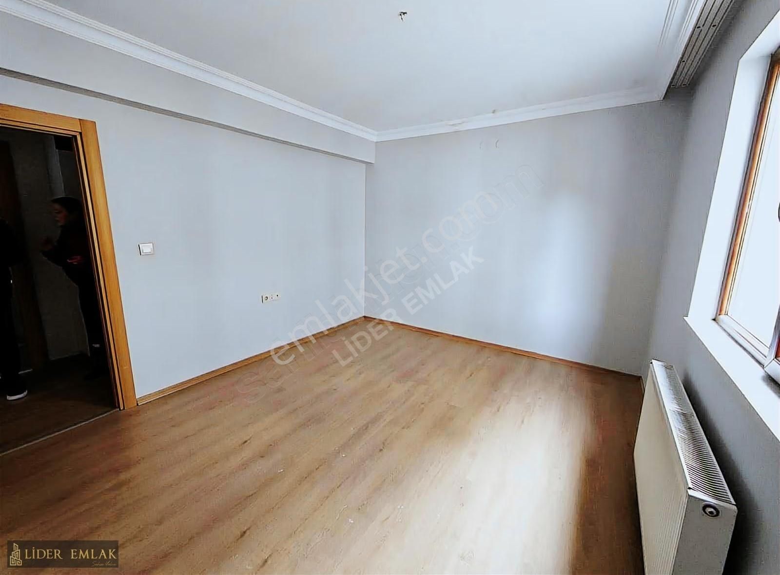 Lider Emlak'tan Keçiören'de 3+1 **ara Katta** Satılık Daire - Görsel 3