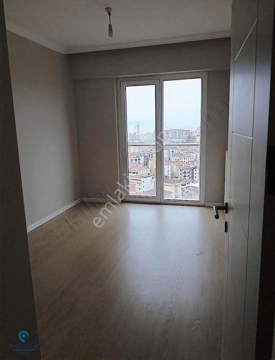 Tamamen Adalar Manzarali Kartal Metronun Yani Kiralik 1+1 - Görsel 8