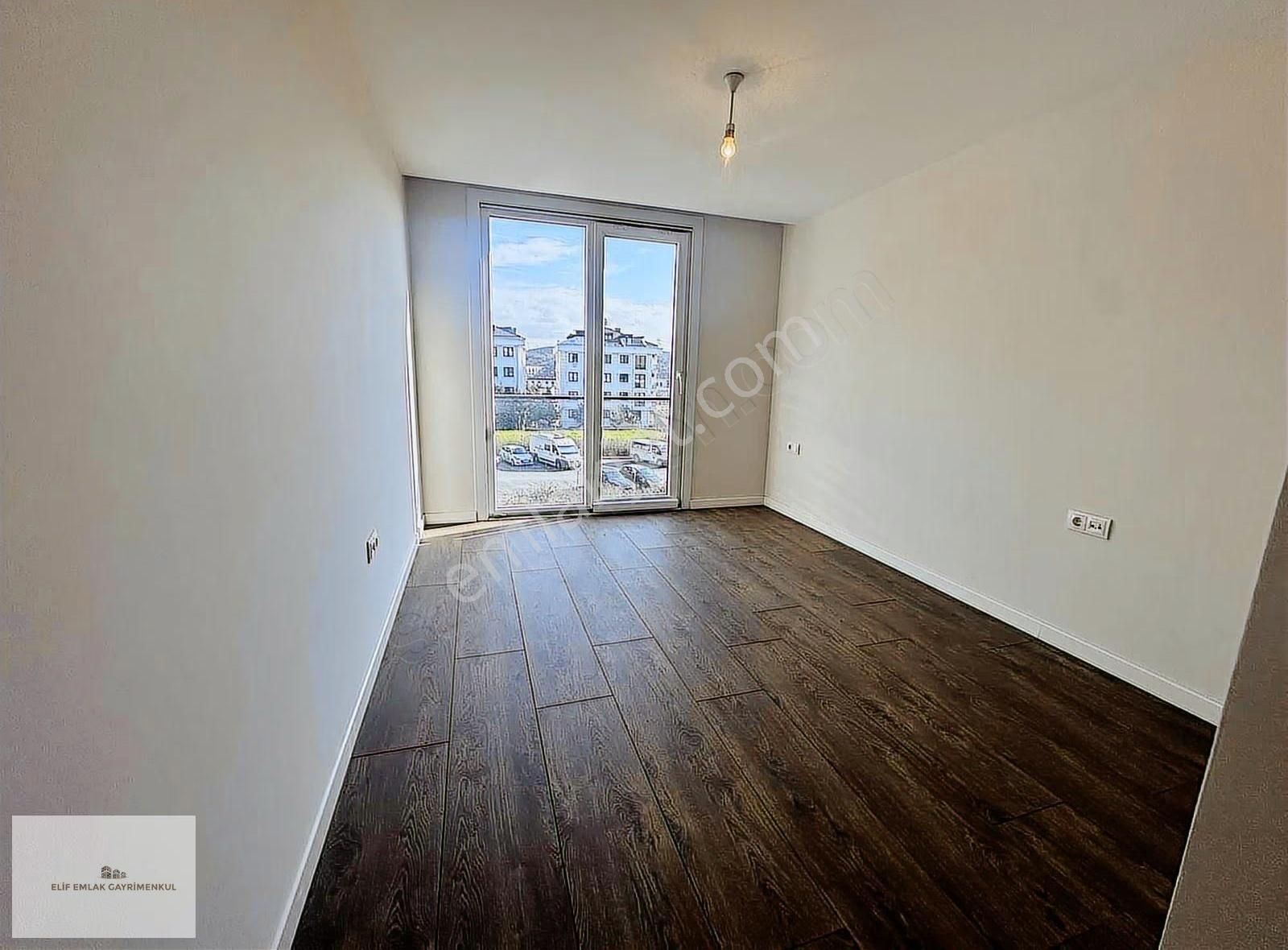 Elif Emlatan Kiralık Lüsk Site İçerisinde 2+1 Daire - Görsel 10