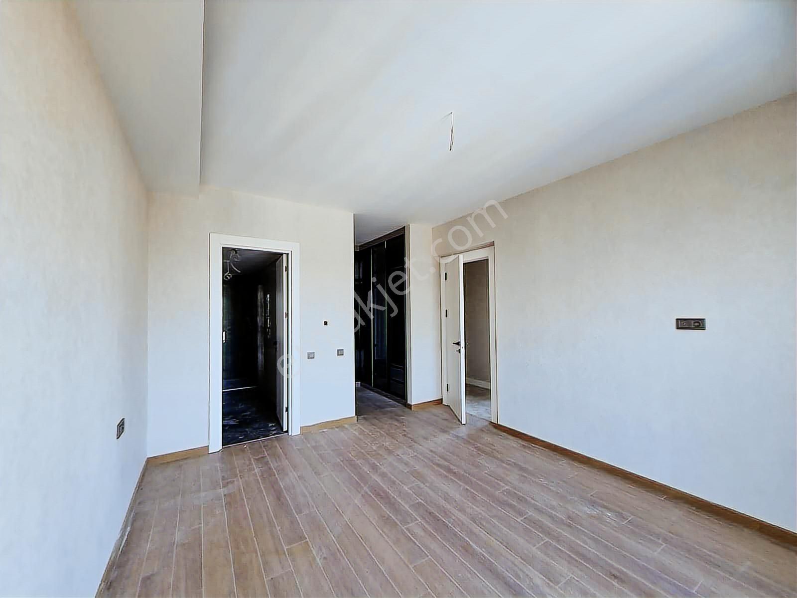 Cumhuriyet Mahallesi Satılık 4+1 Lüx'ün Yeni Tanımı /realty Gate - Görsel 31