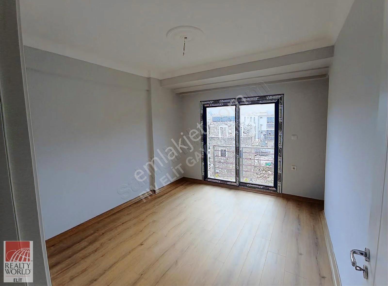 Merkezi Konumda Havuzlu Site İçinde 2+1 Kiralık Daire - Görsel 4
